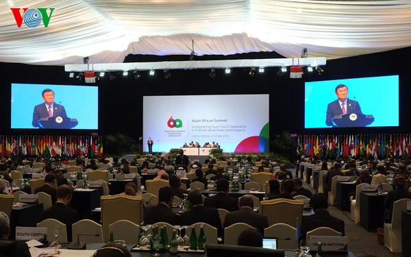 В Индонезии открылся саммит стран Азии и Африки-2015 - ảnh 1